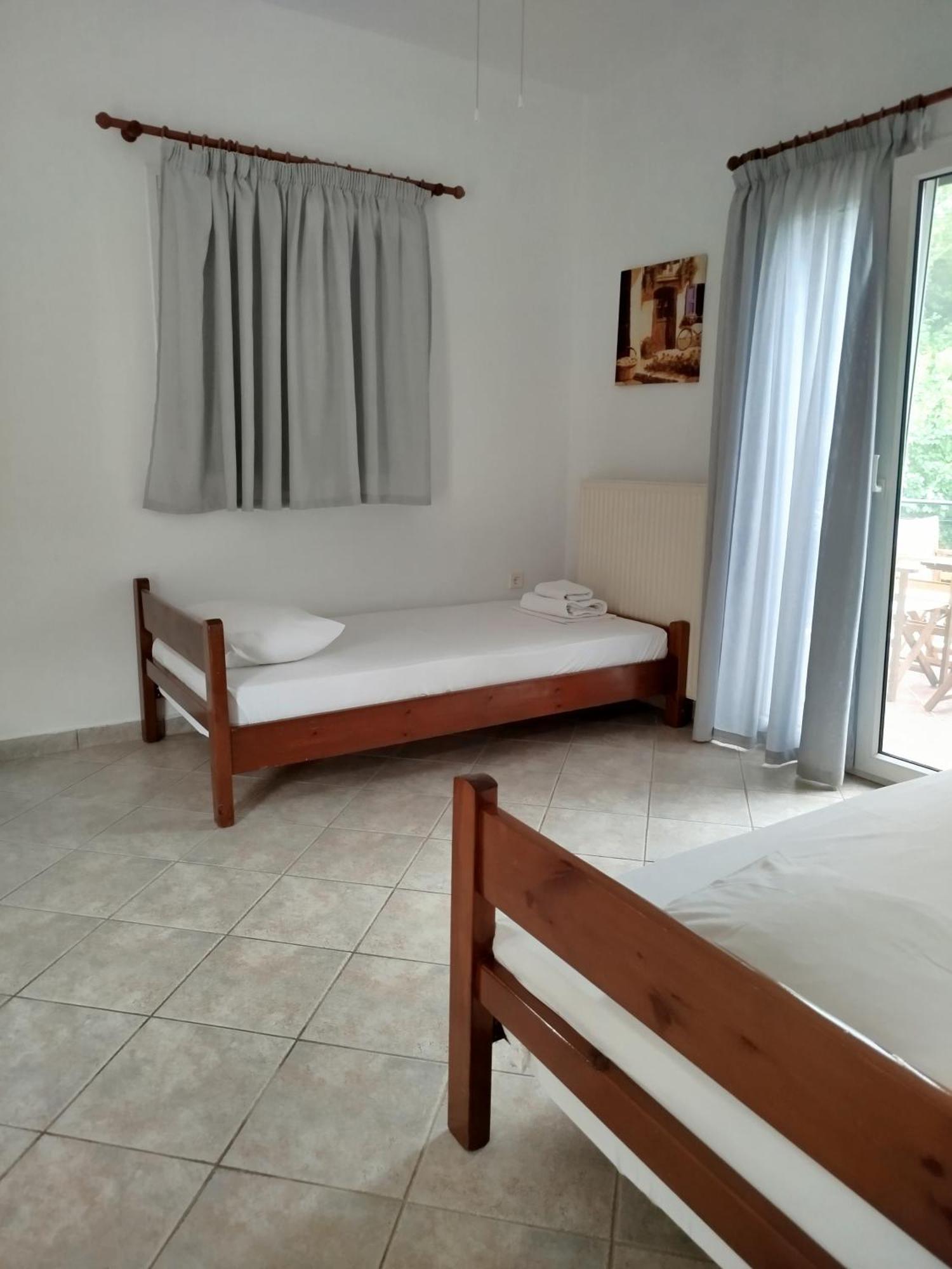 Riverside Αpartments Vasilikí Eksteriør bilde