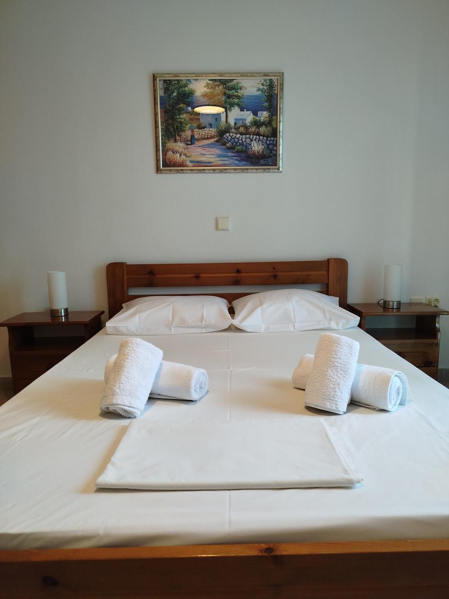 Riverside Αpartments Vasilikí Eksteriør bilde